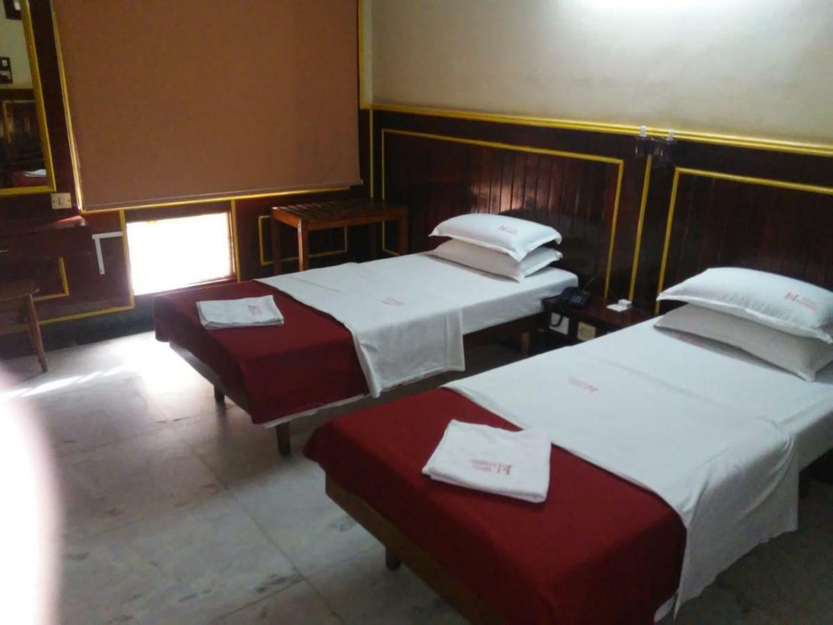 Sarmani Hotels Pvt. Ltd Ченнаї Екстер'єр фото